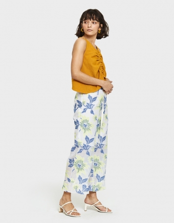 Gemma Floral Ruffle Pant in Blue