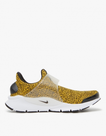 Nike Sock Dart QS Shoe in University Gold
