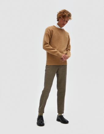 Vladimir Pant in Brown
