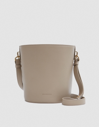Bucket Bag in Ash