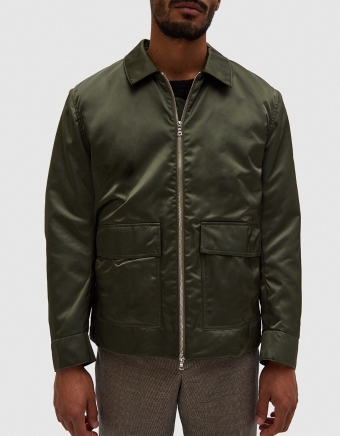 Apres Jacket in Olive