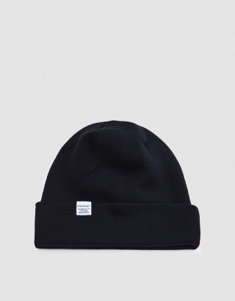 Norse Top Beanie in Black