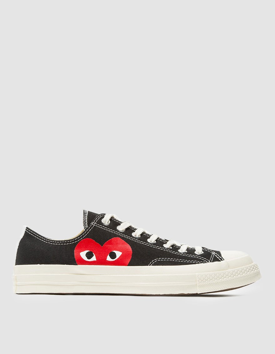 Play Converse Chuck Taylor Low in Black