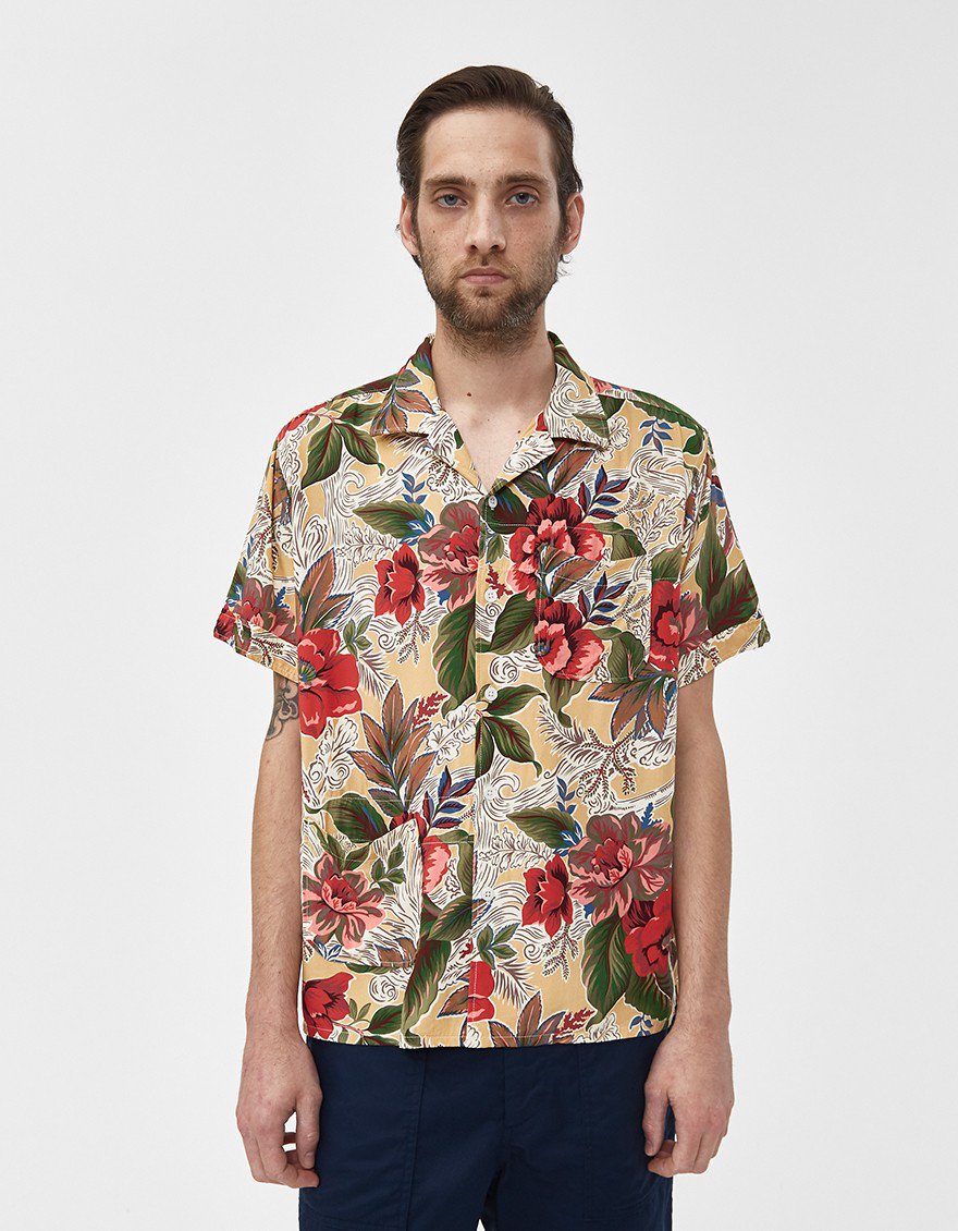 Hawaiian Floral Camp Collar Shirt in Yellow