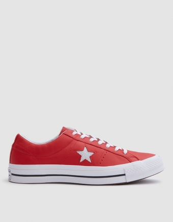 One Star Ox Sneaker in Cherry