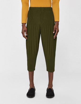 Basics Poly Jogger in Dark Olive