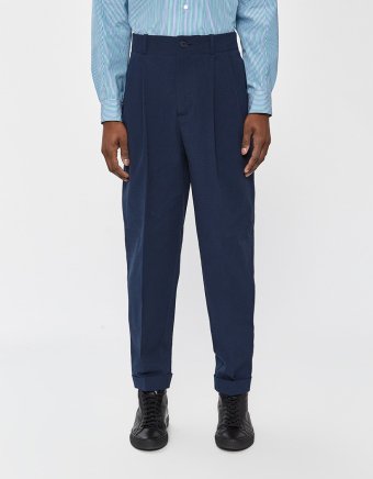 Charles Seersucker Pant in Navy