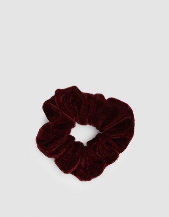 Jenna Velvet Scrunchie in Maroon